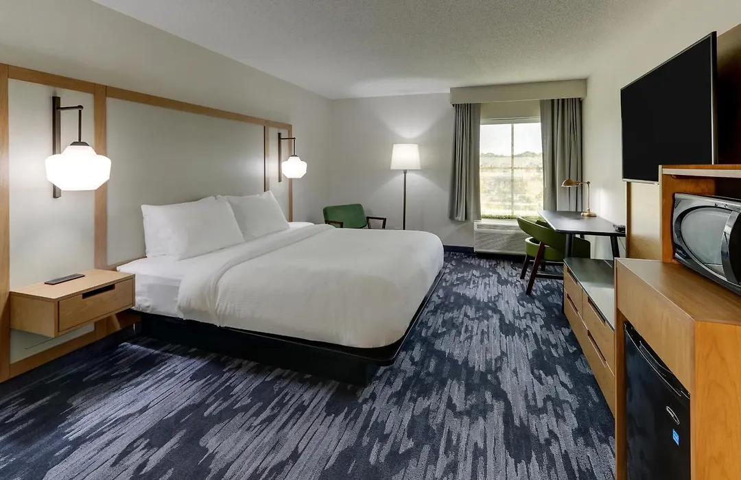 Fairfield Inn & Suites Southport-1