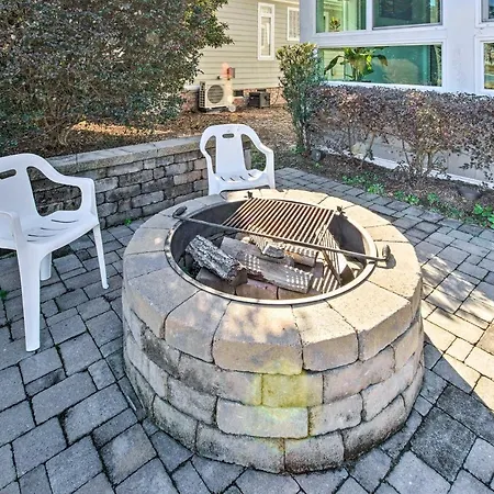 Waterfront Southport Home With Hot Tub And Deck!-2