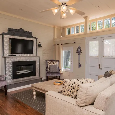Candy Store House By Oak Island Accommodations-2