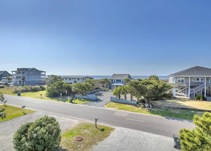 Griffin By Oak Island Accommodations Southport