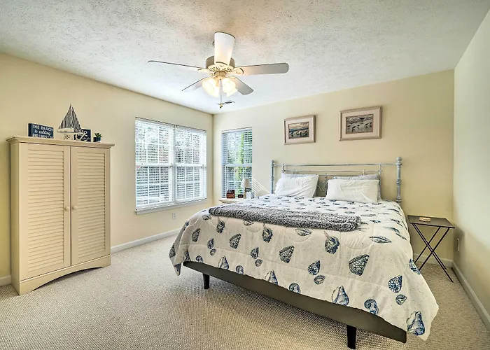 Shore2Please: 4 Mi To Beach & Boat Rentals! Southport
